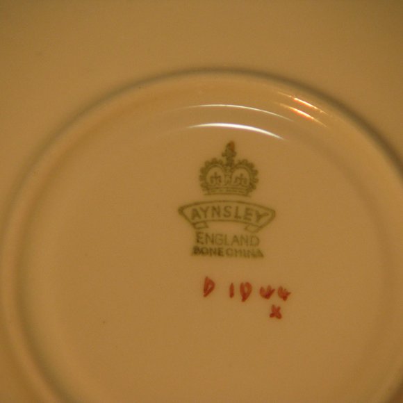 Rare HRH Queen Elizabeth Coronation Aynsley Cup & Saucer - Picture 5 of 6